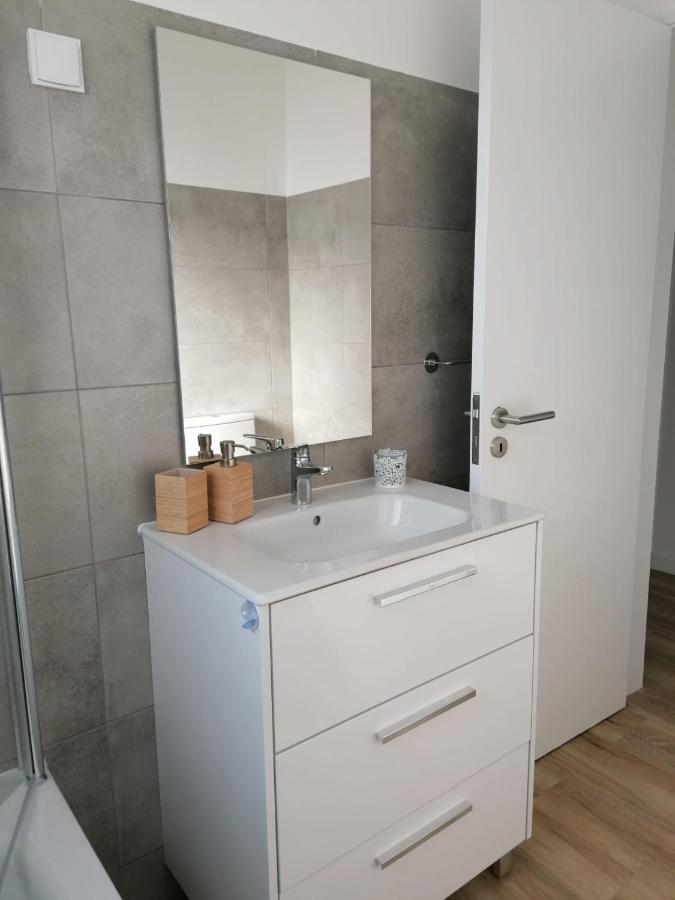 Apartamento Vilamar วิลานอวา ดิ มิลฟงติส ภายนอก รูปภาพ